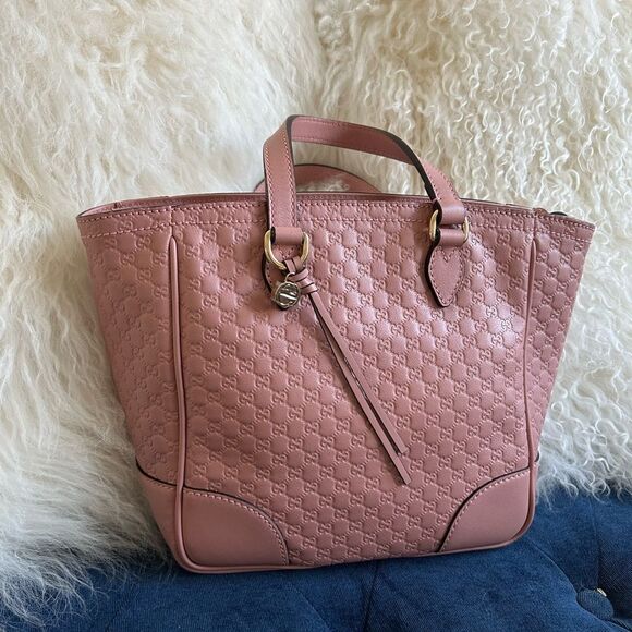 Gucci Handbags - Gucci Microguccissima Bree Small